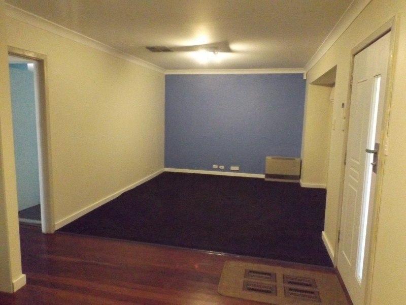 27 Mornington St, Armadale WA 6112