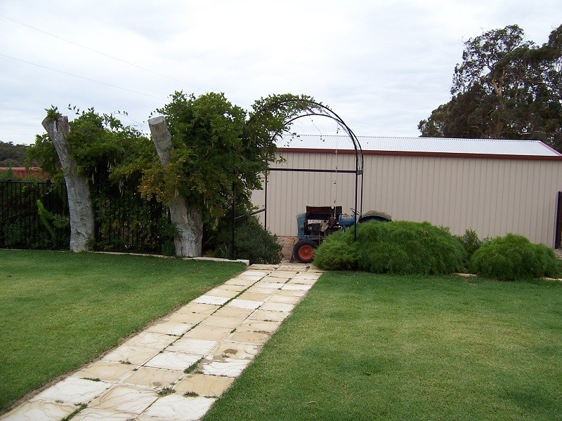 Lot 258 Koojedda Road, Bakers Hill WA 6562