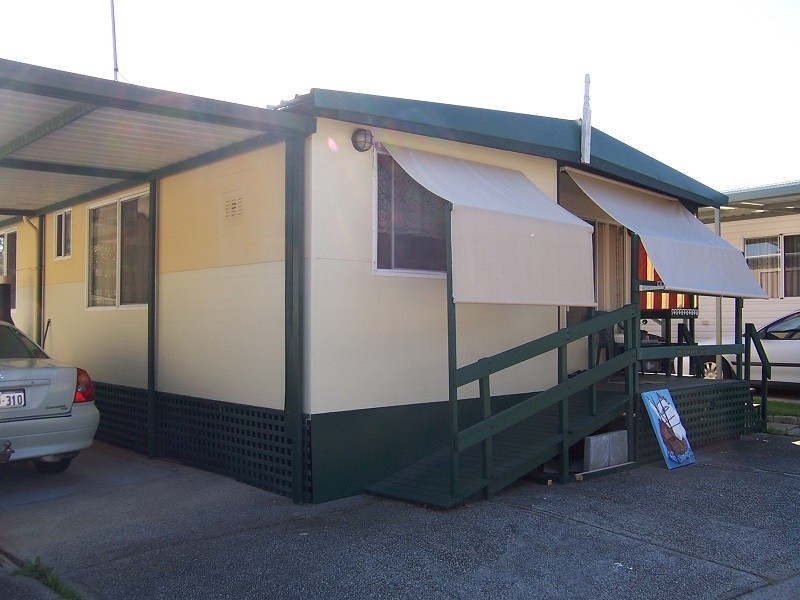 108/91 Benara Road, Caversham WA 6055