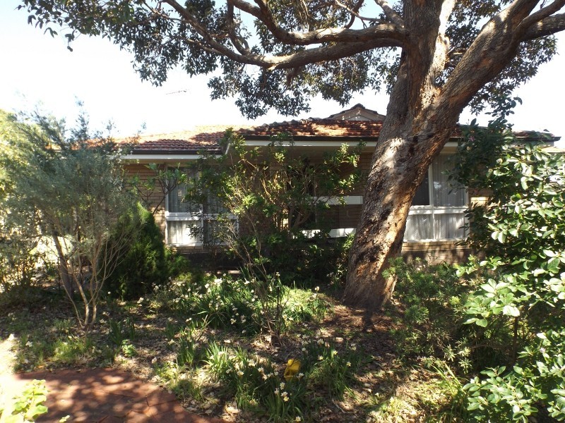 26 Gladstone Ave, Swan View WA 6056