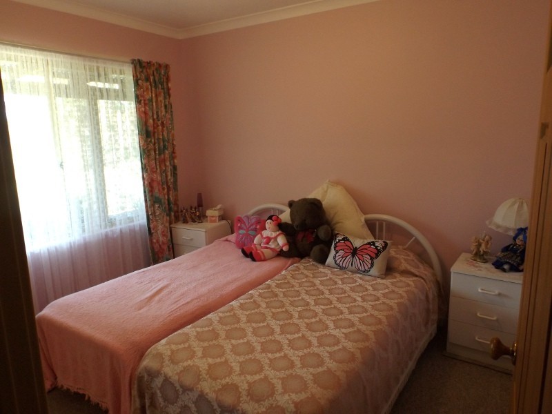 35 Richmond Rd, Gidgegannup WA 6083