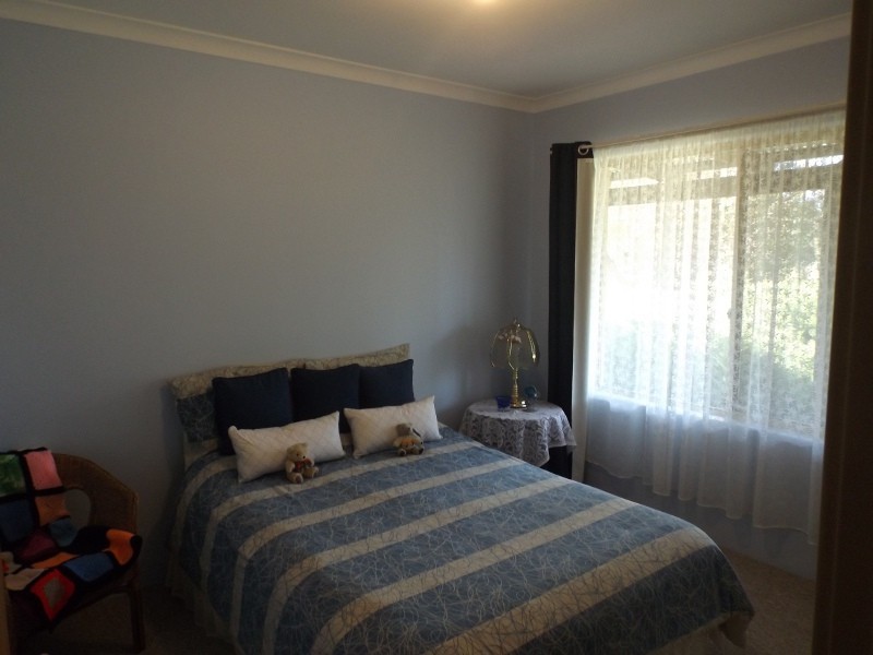 35 Richmond Rd, Gidgegannup WA 6083