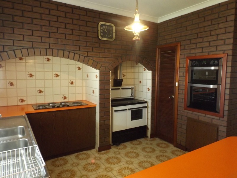 410 Morrison Rd, Swan View WA 6056