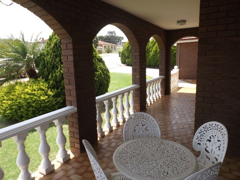 410 Morrison Rd, Swan View WA 6056