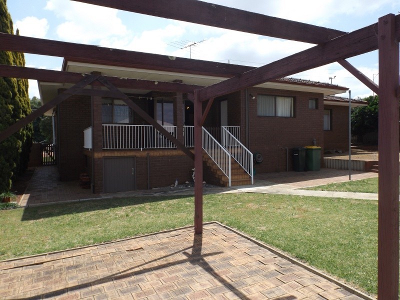 410 Morrison Rd, Swan View WA 6056