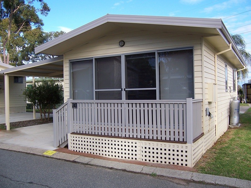 246/91 Benara Road, Caversham WA 6055