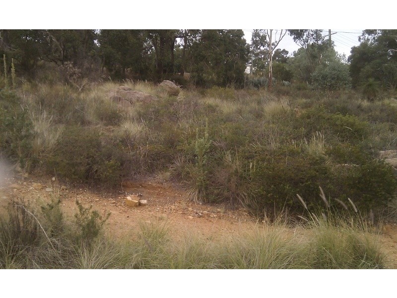 2 Malone Rd, Swan View WA 6056