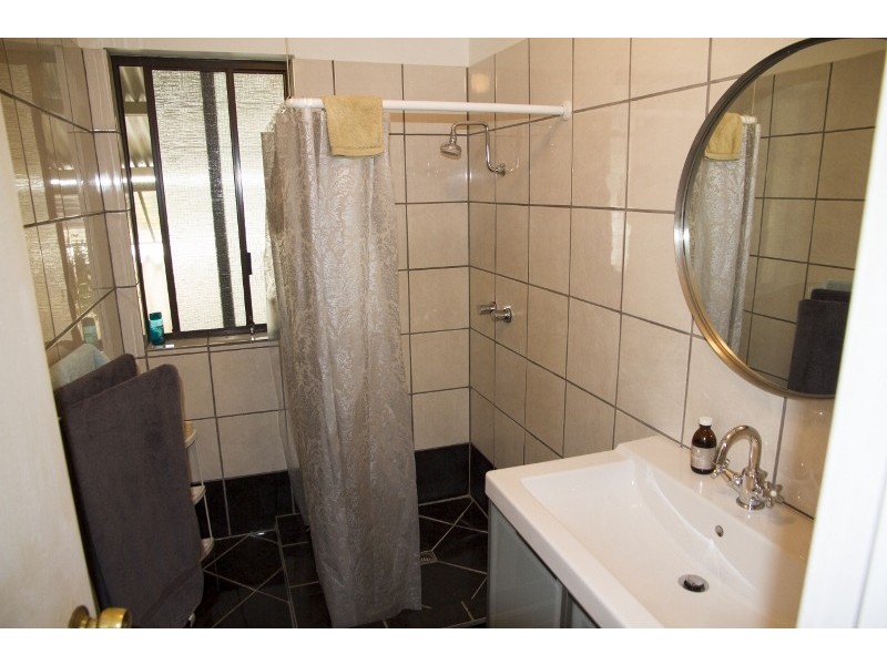 61 Blackadder Road, Swan View WA 6056