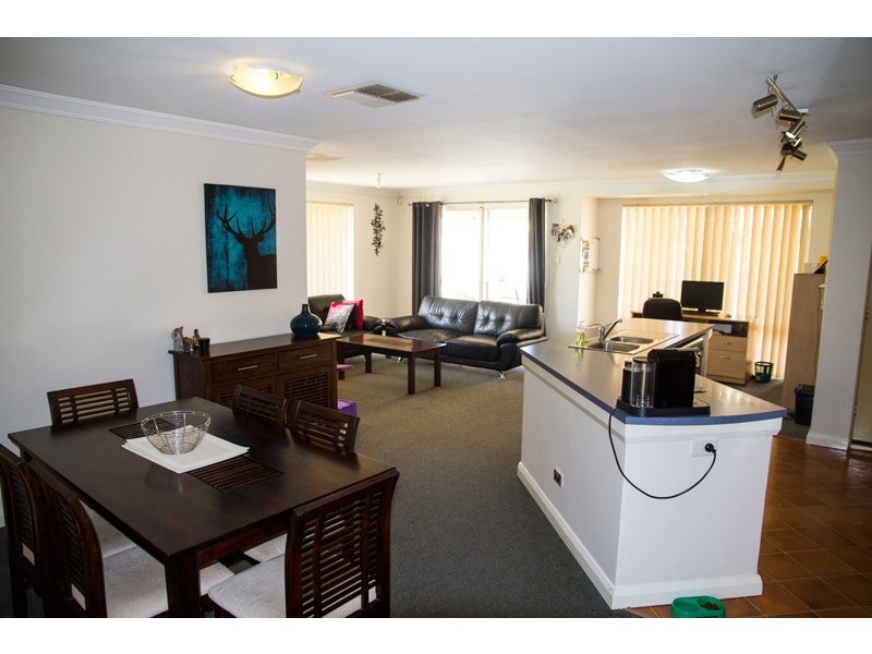 5 Akma Court, Maddington WA 6109