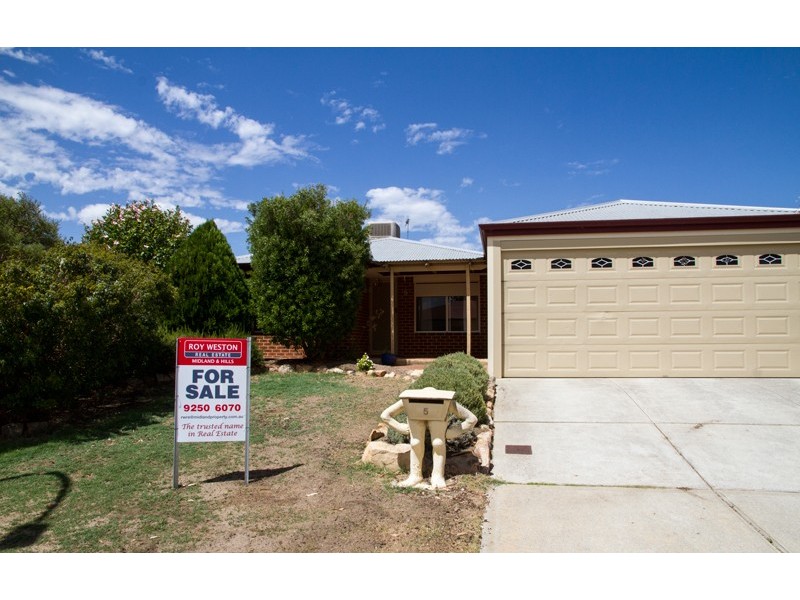 5 Akma Court, Maddington WA 6109