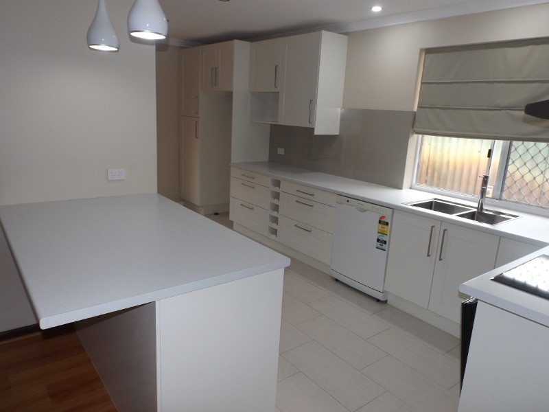 14 Kidson St, Kardinya WA 6163