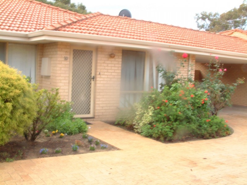 10-4 Muriel St, Midland WA 6056