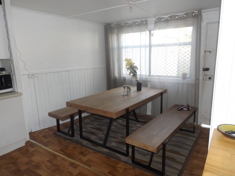 6 Byers Rd, Midland WA 6056