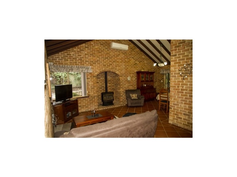 14 Preece Court, Forrestfield WA 6058