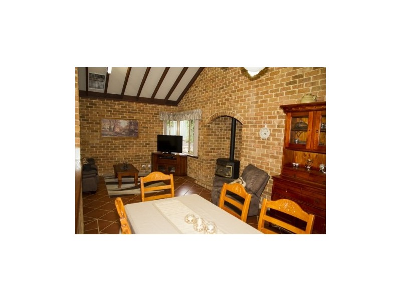 14 Preece Court, Forrestfield WA 6058