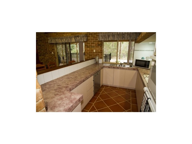 14 Preece Court, Forrestfield WA 6058