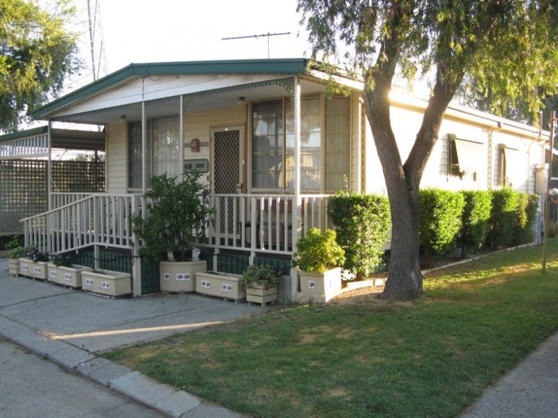 105/91 Benara Road, Caversham WA 6055