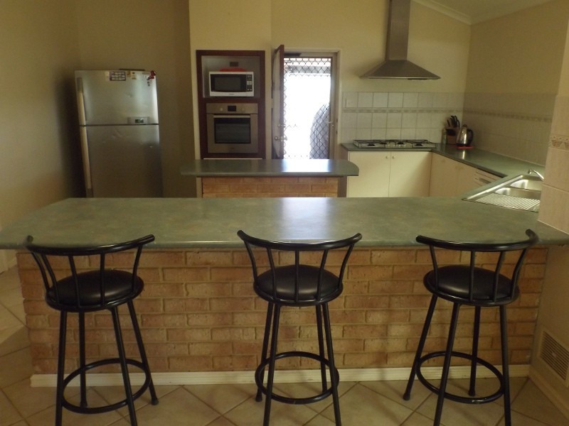 40 Greenough Crt, Jane Brook WA 6056