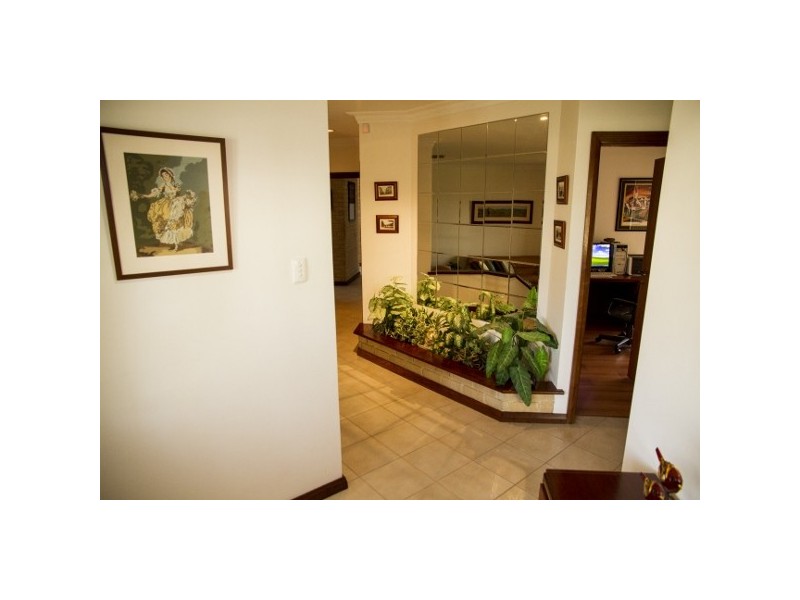 60 Gallipoli Drive, Greenmount WA 6056