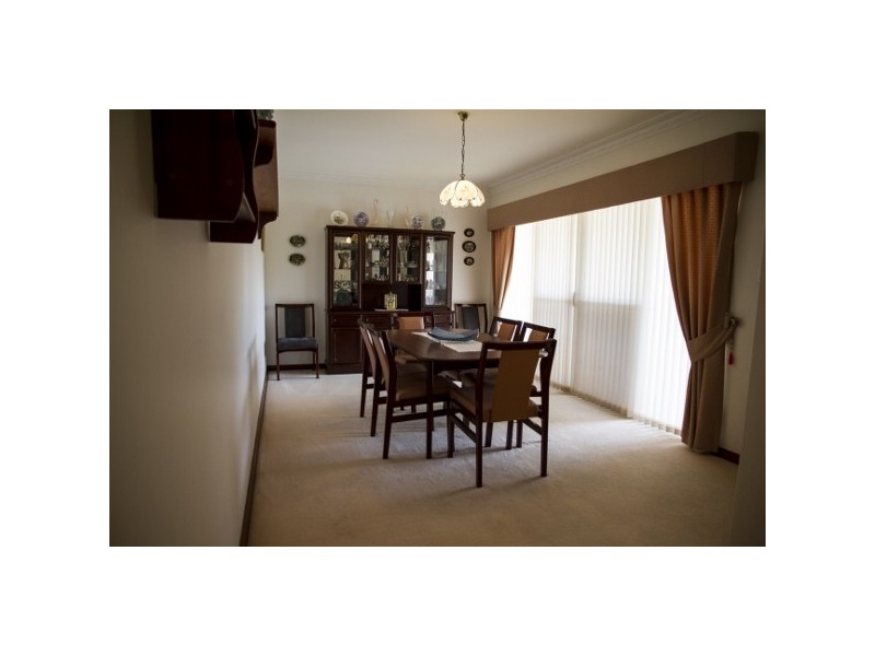 60 Gallipoli Drive, Greenmount WA 6056