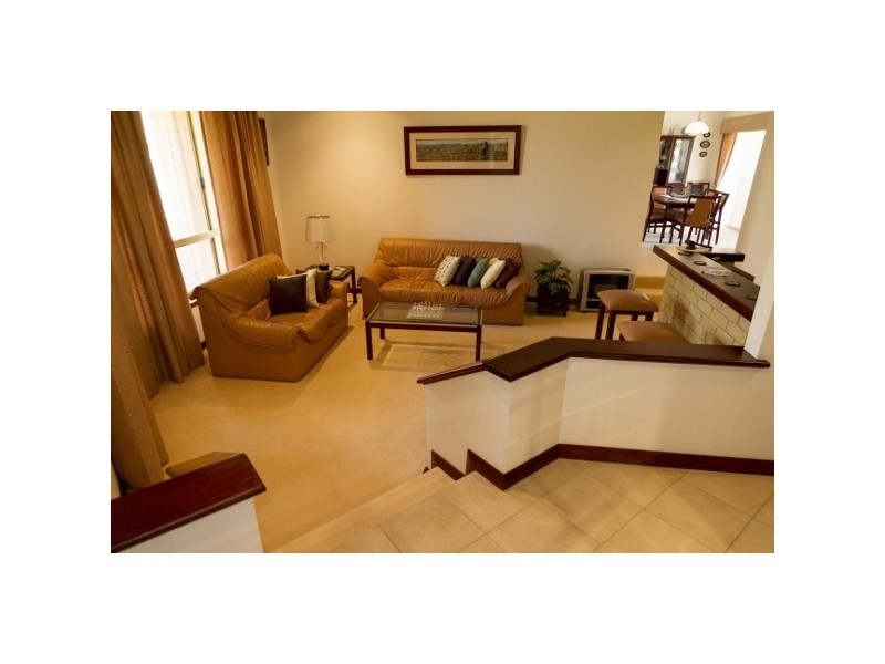 60 Gallipoli Drive, Greenmount WA 6056