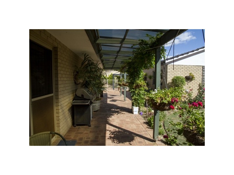 60 Gallipoli Drive, Greenmount WA 6056