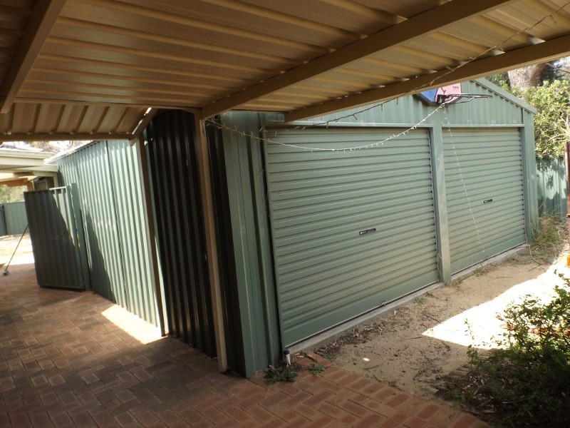 9 Domain Crt, Greenmount WA 6056