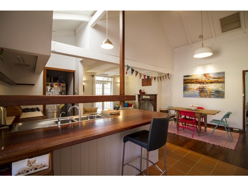 21 Wooloomooloo Road, Greenmount WA 6056
