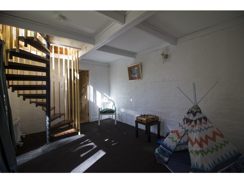 21 Wooloomooloo Road, Greenmount WA 6056
