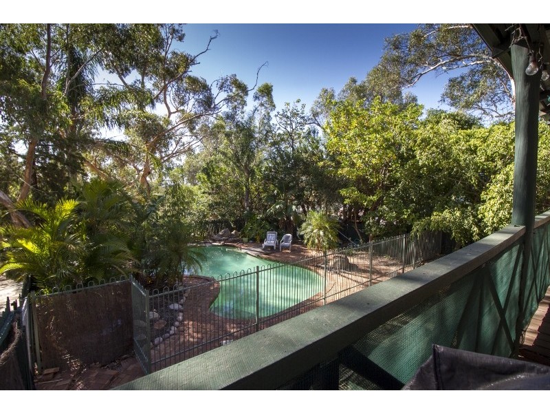 21 Wooloomooloo Road, Greenmount WA 6056