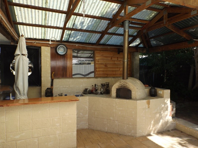 1 Bandalong Way, High Wycombe WA 6057