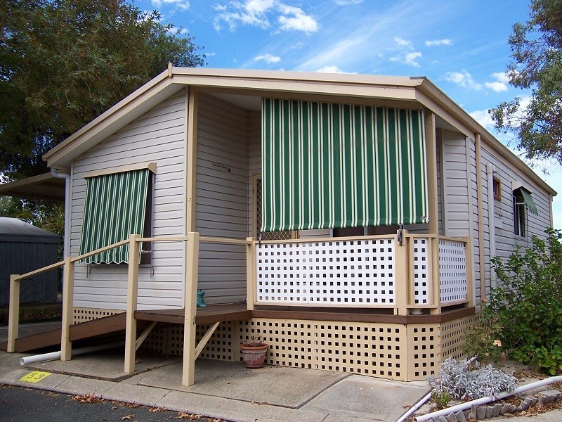 53/91 Benara Rd, Caversham WA 6055