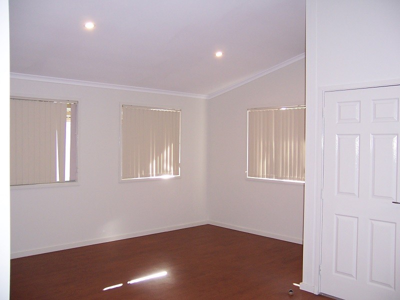 218/91 Benara Road, Caversham WA 6055