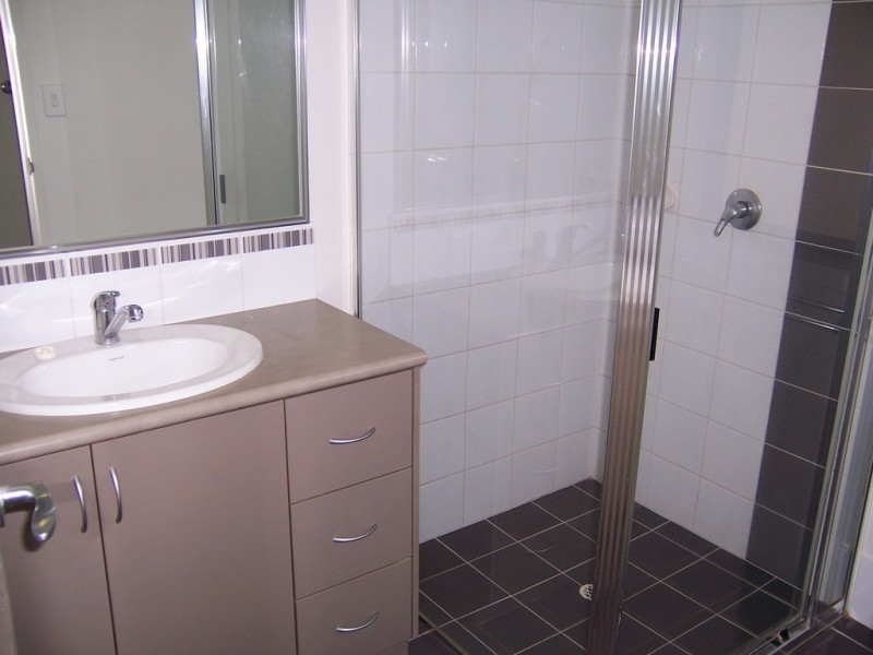 218/91 Benara Road, Caversham WA 6055