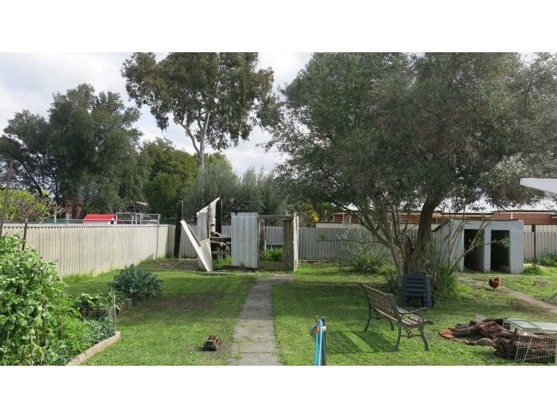 13 Cope St, Midland WA 6056