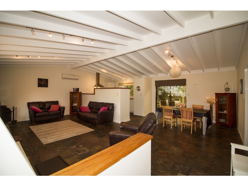 3 Springside Crescent, Glen Forrest WA 6071