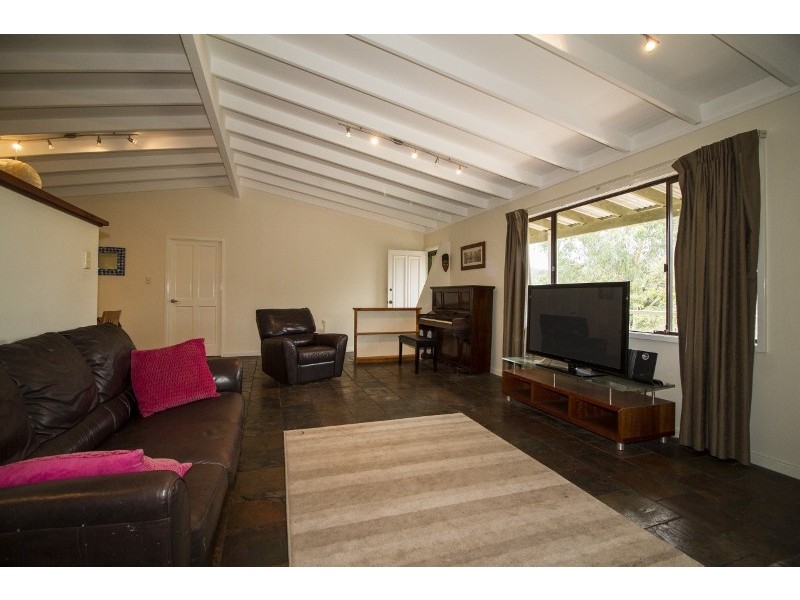 3 Springside Crescent, Glen Forrest WA 6071