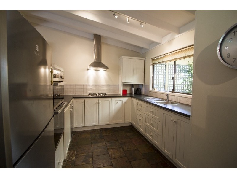 3 Springside Crescent, Glen Forrest WA 6071