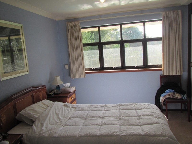 11 Dargin St, Mount Helena WA 6082