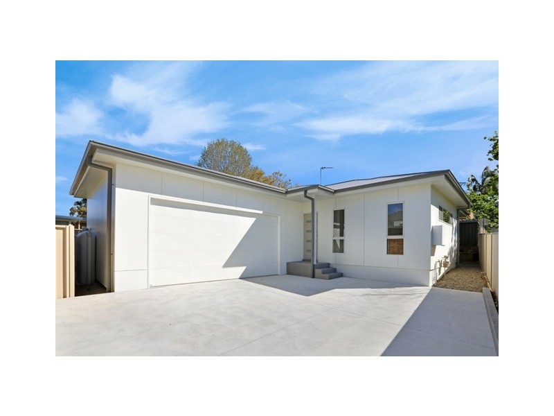 8A Williamson Street, Tarrawanna NSW 2518