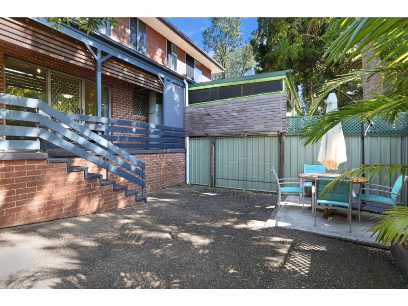 2/15 Mangerton Road, Wollongong NSW 2500