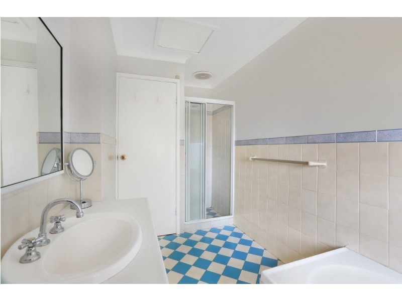 2/15 Mangerton Road, Wollongong NSW 2500