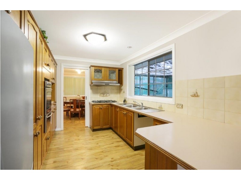 91 Derribong Drive, Cordeaux Heights NSW 2526