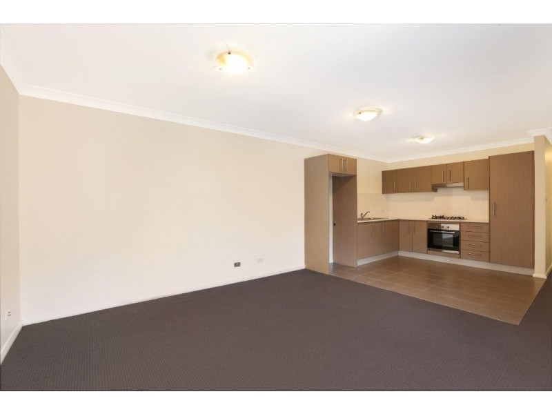 7/57 Illowra Crescent, Primbee NSW 2502