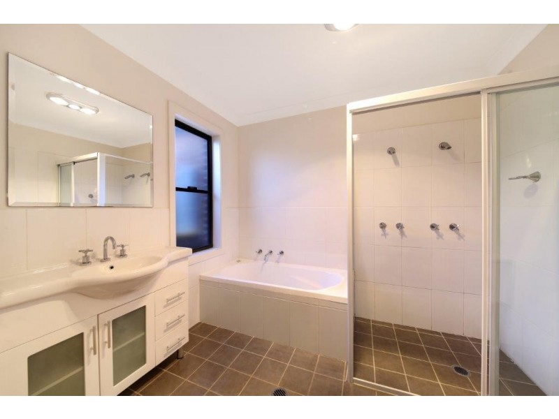 7/57 Illowra Crescent, Primbee NSW 2502