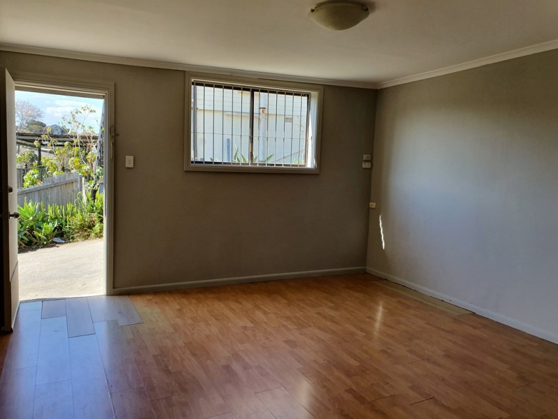 138 Lake Avenue, Cringila NSW 2502