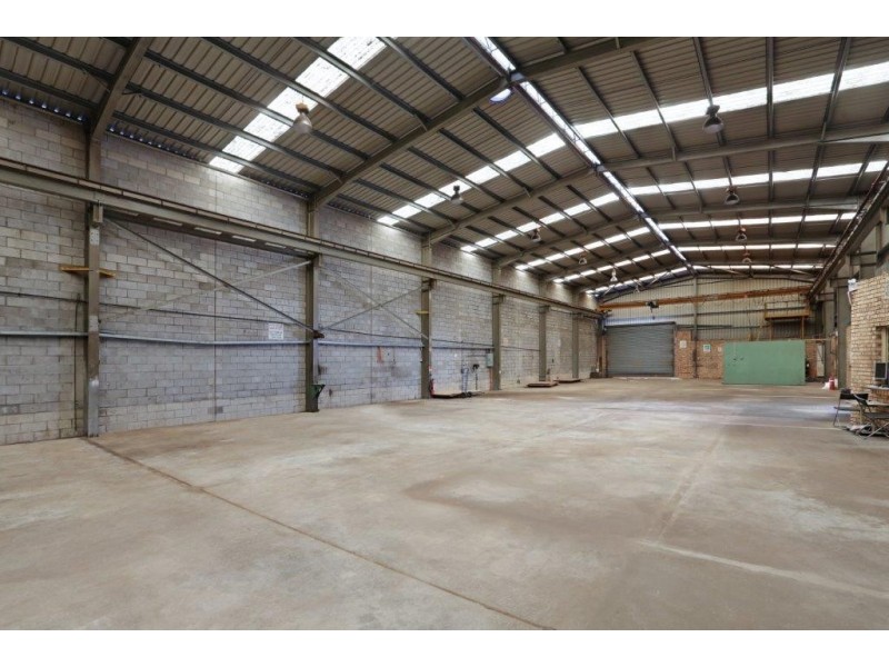 3 Sylvester Avenue, Unanderra NSW 2526