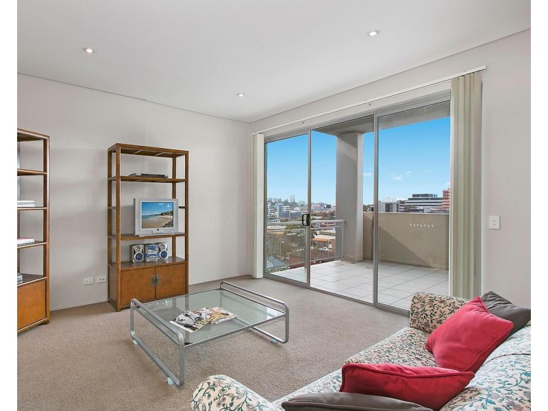 18/12 Loftus Street, Wollongong NSW 2500