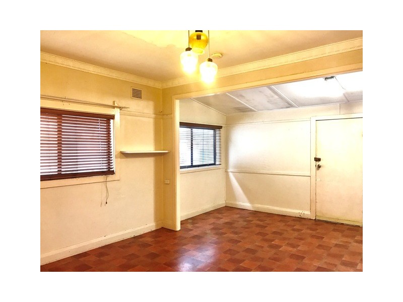 5 Dorman Street, Cringila NSW 2502