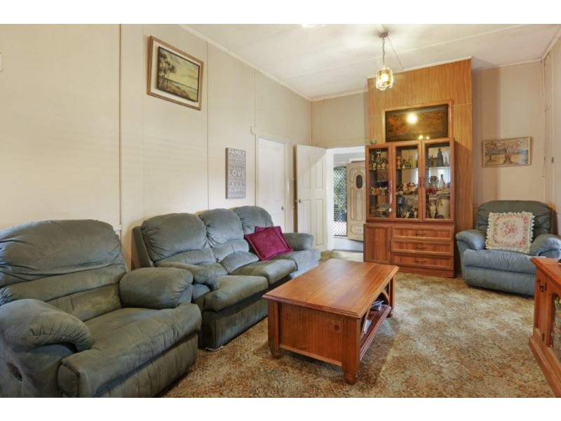 7 High Street, Thirroul NSW 2515